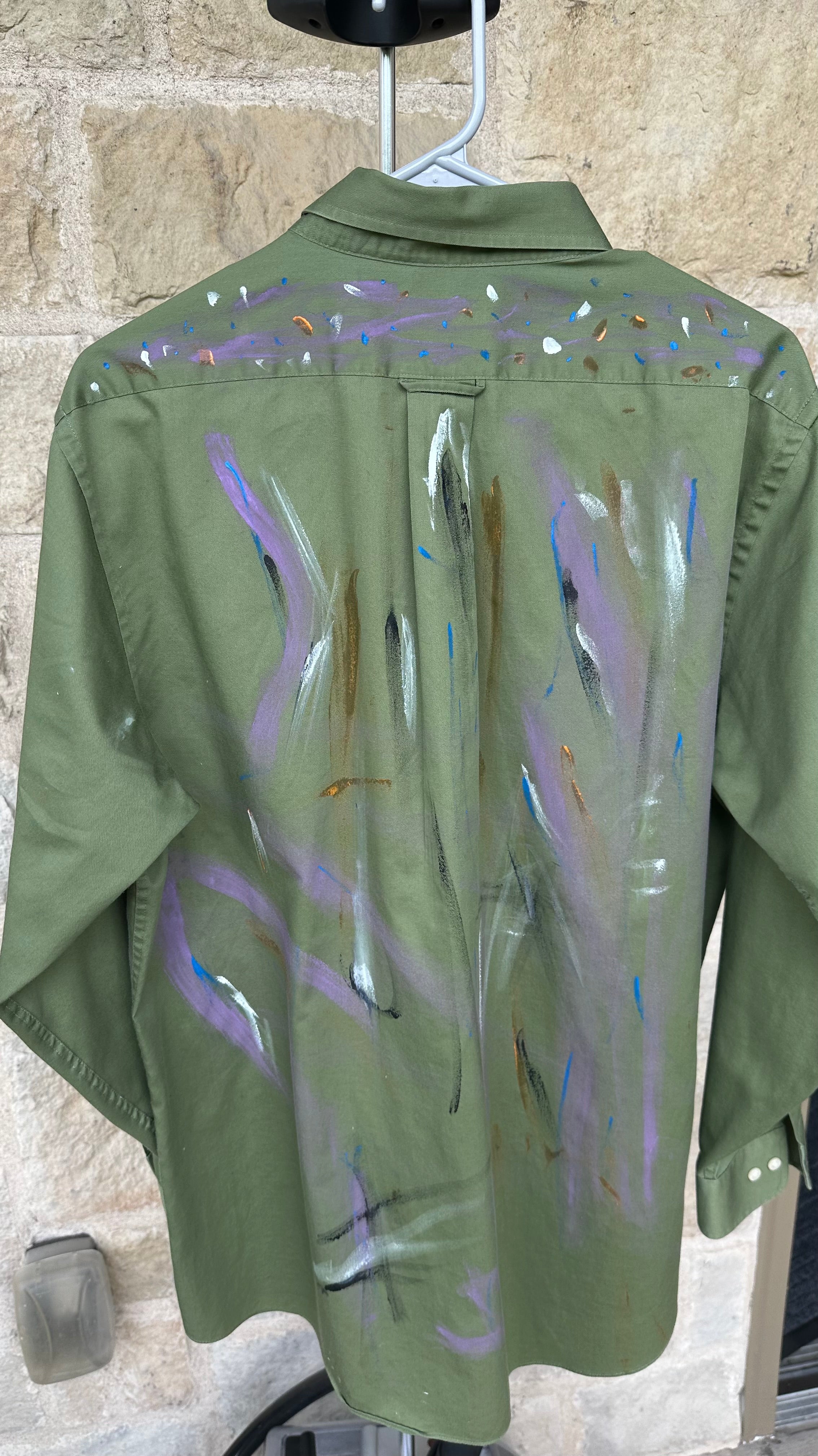 IZOD - Abstract shirt