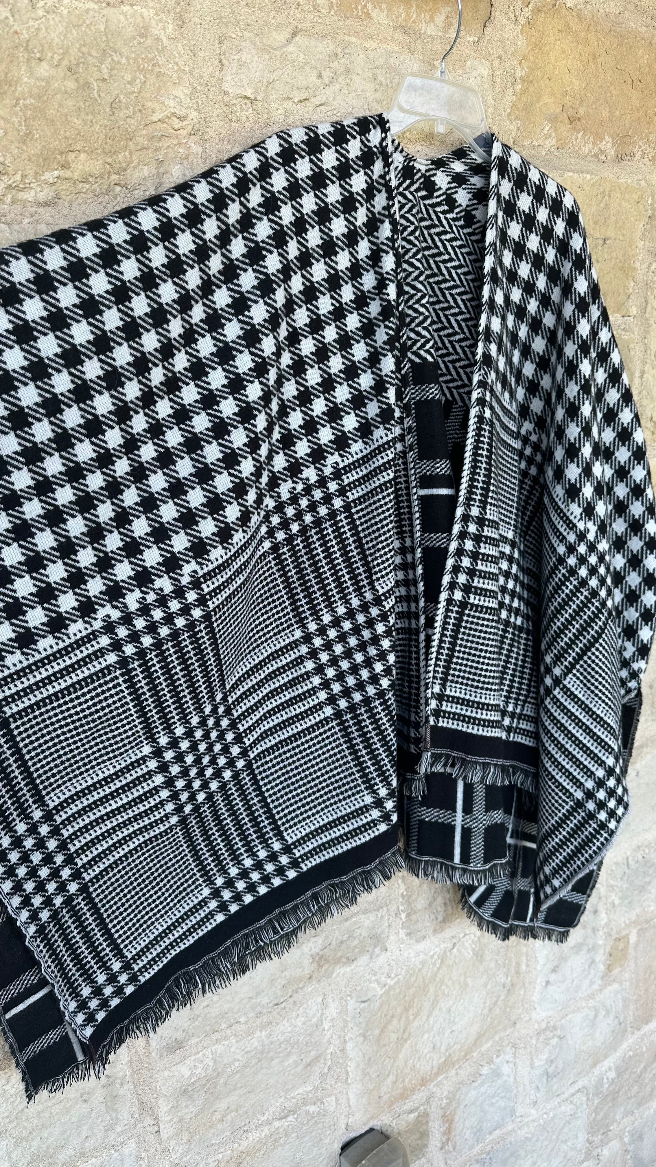 Steve Madden - Poncho