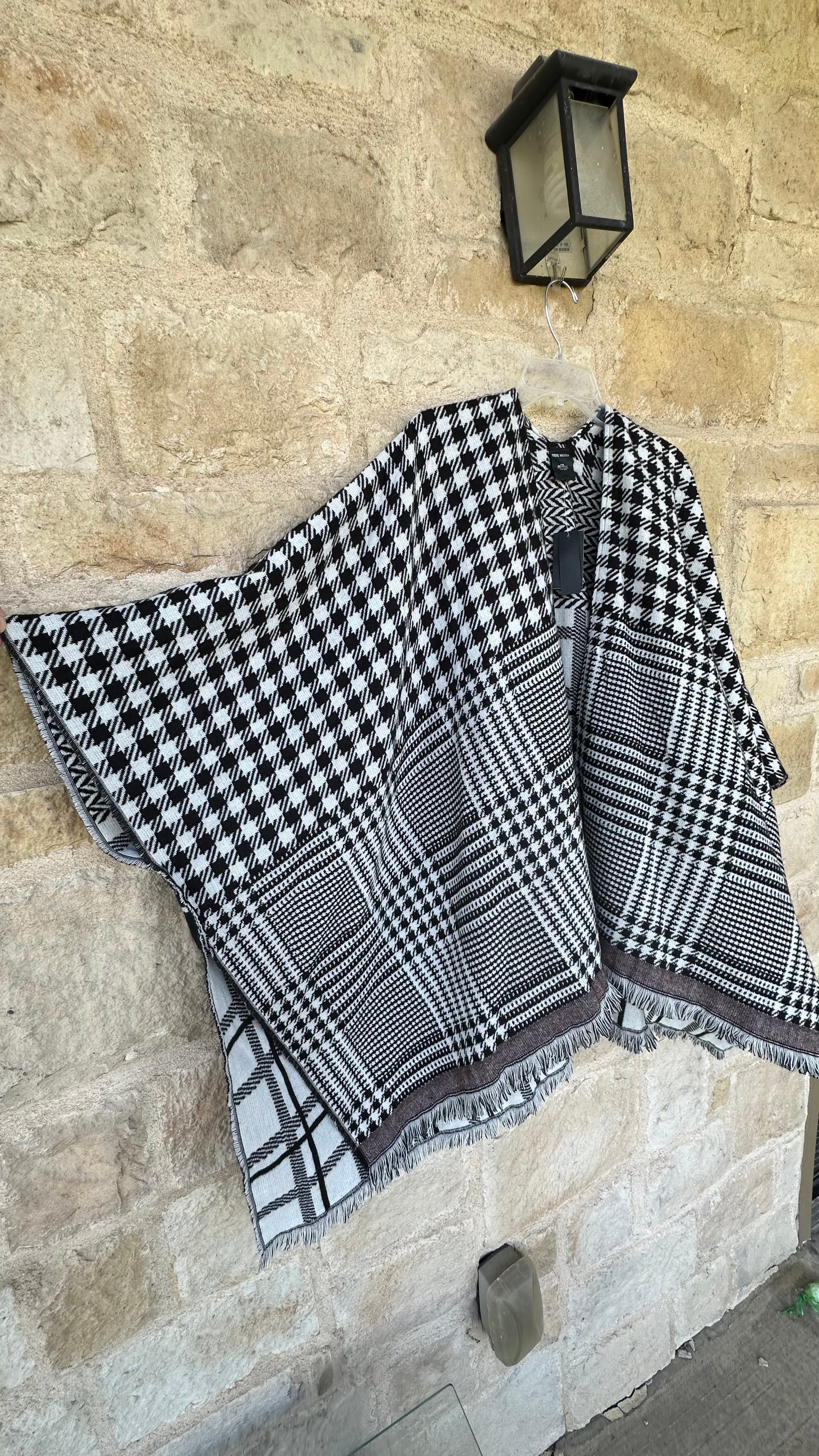 Steve Madden - Poncho