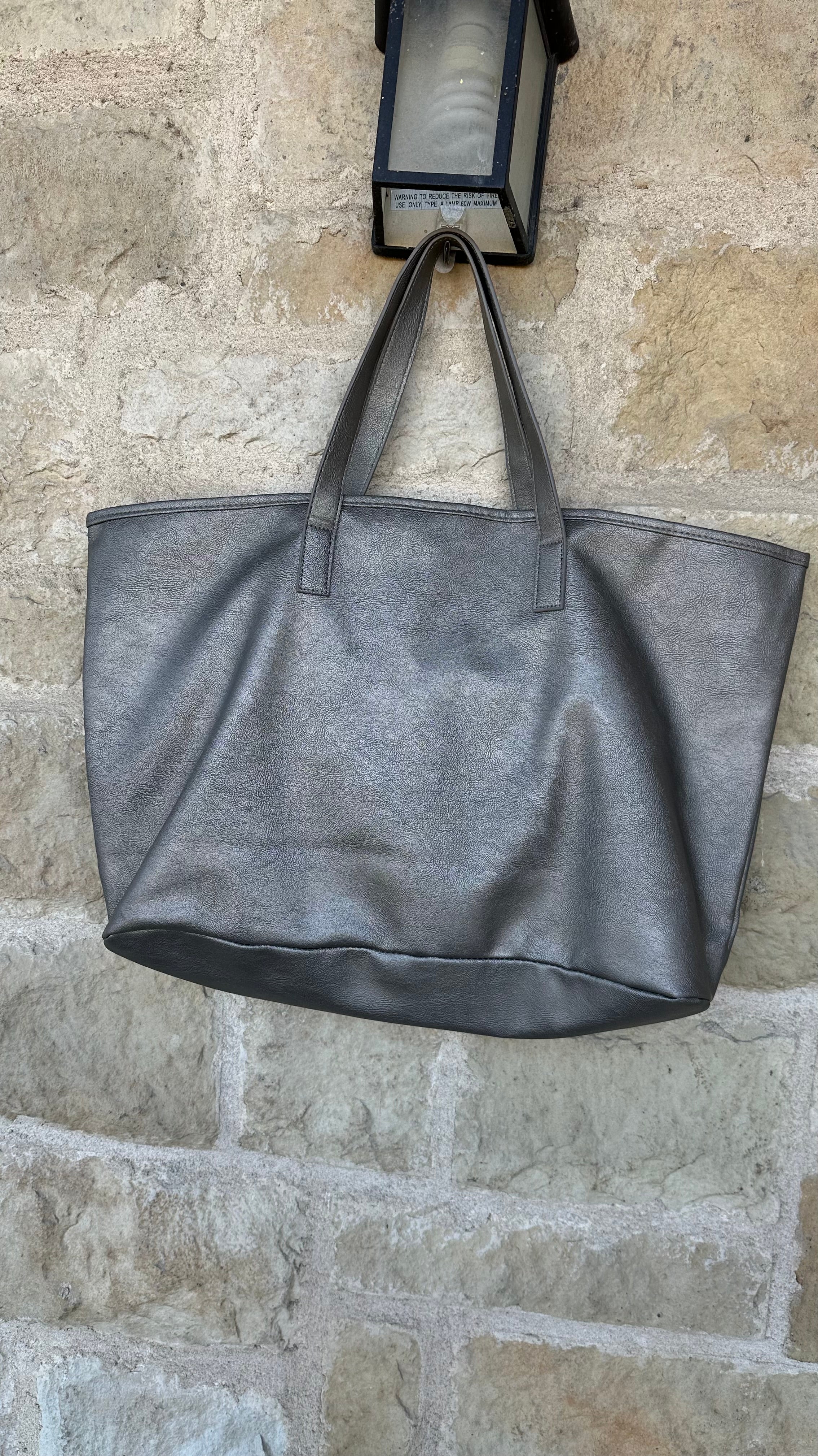 Vince Camuto - Tote bag