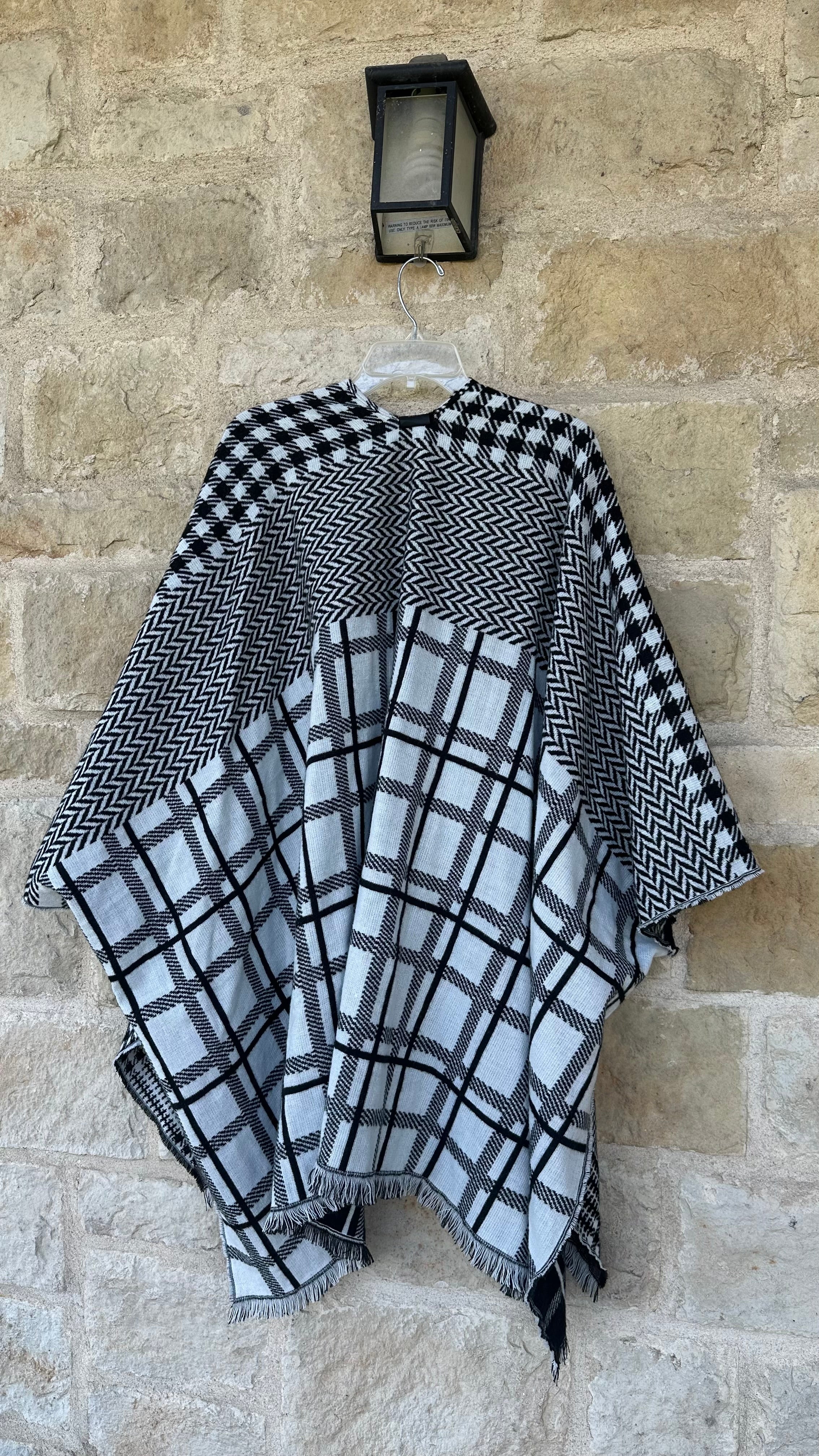 Steve Madden - Poncho